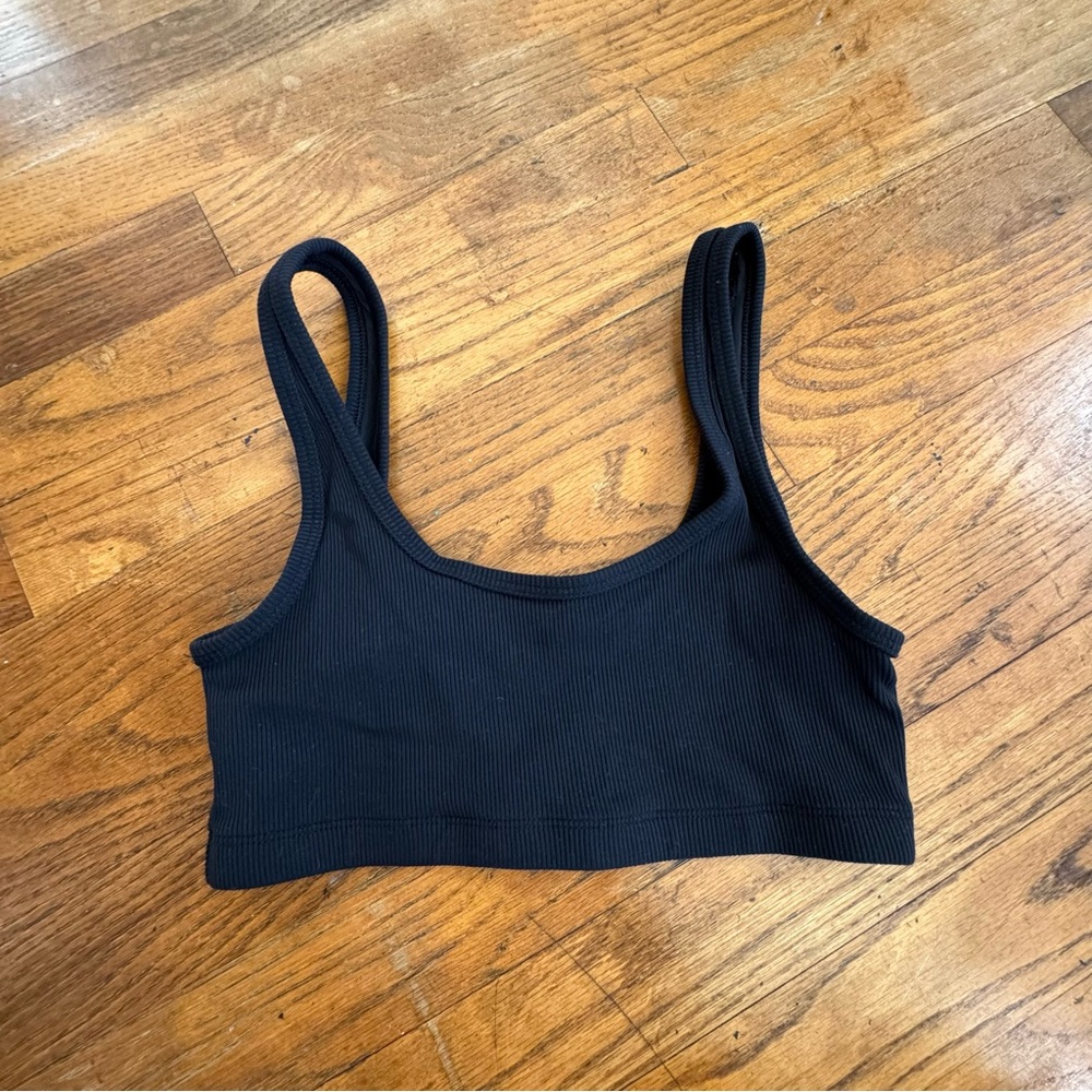 TNA Ribbed Sports Bra Small Black